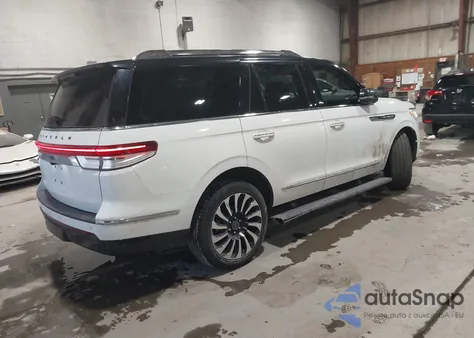 2022 Lincoln Navigator Black Label from USA, damaged, VIN 5LMJJ2TT6NEL12037